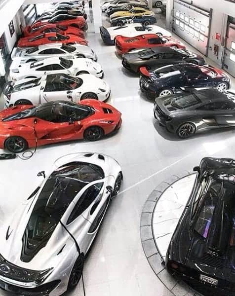 modern-mens-dream-garage-ideas-with-exotics