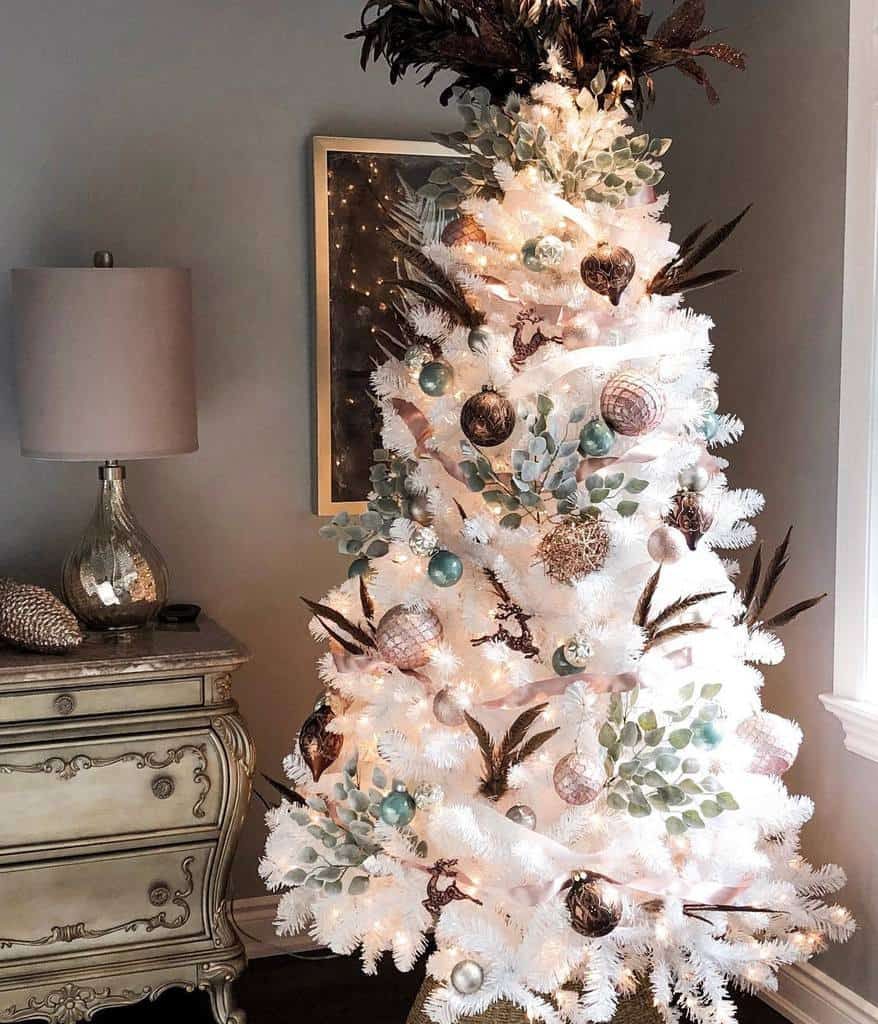 creative-christmas-tree-ideas-sterling-interiors-5619564