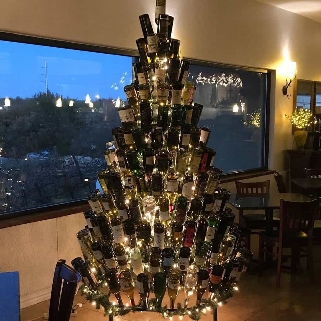 unique-christmas-tree-ideas-18_below-9337092