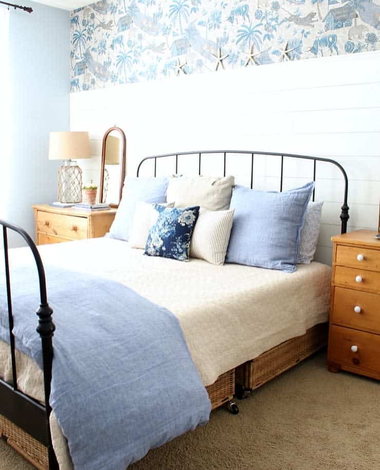 Wall Coastal Bedroom Ideas Thetatteredpew