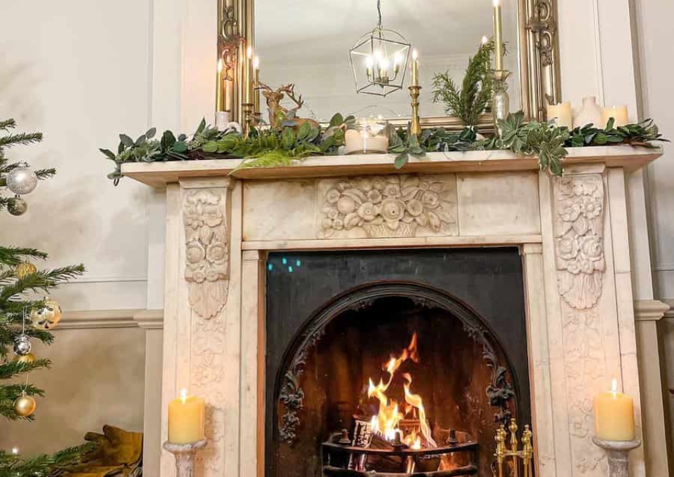 Christmas Fireplace Ideas Sheslisted