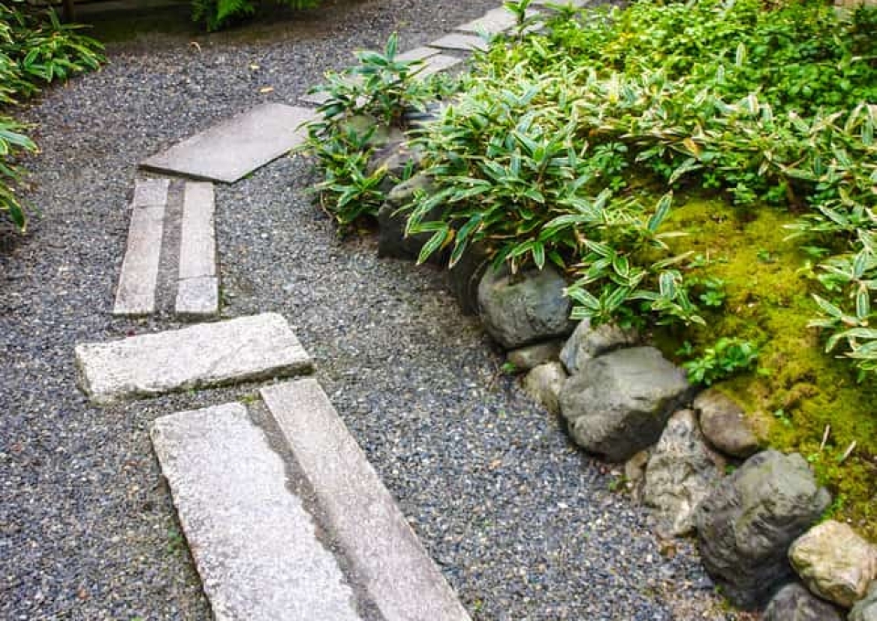 Concrete Garden Path Ideas