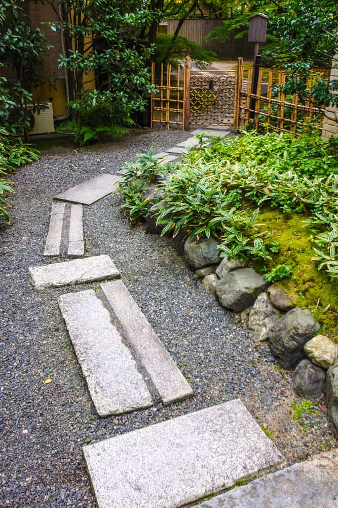 Concrete Garden Path Ideas