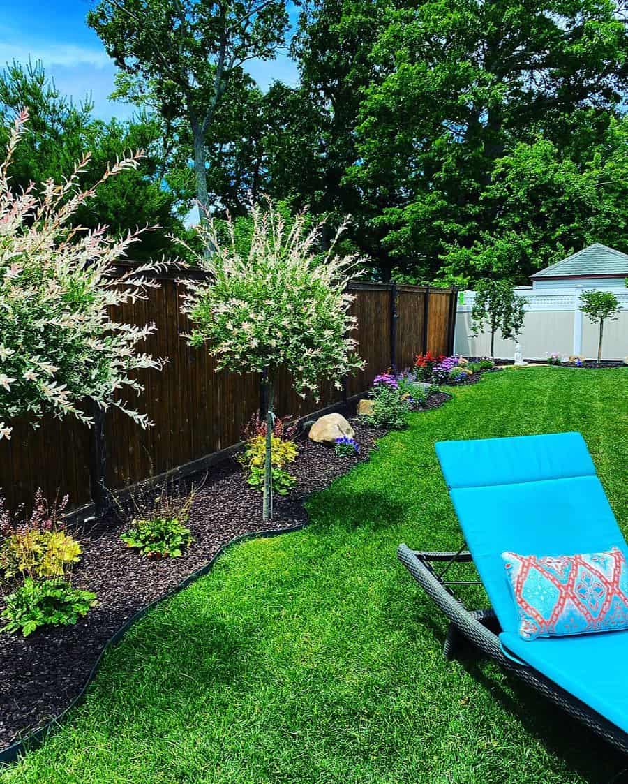 Fence Backyard Landscaping Ideas On A Budget Louasisliving