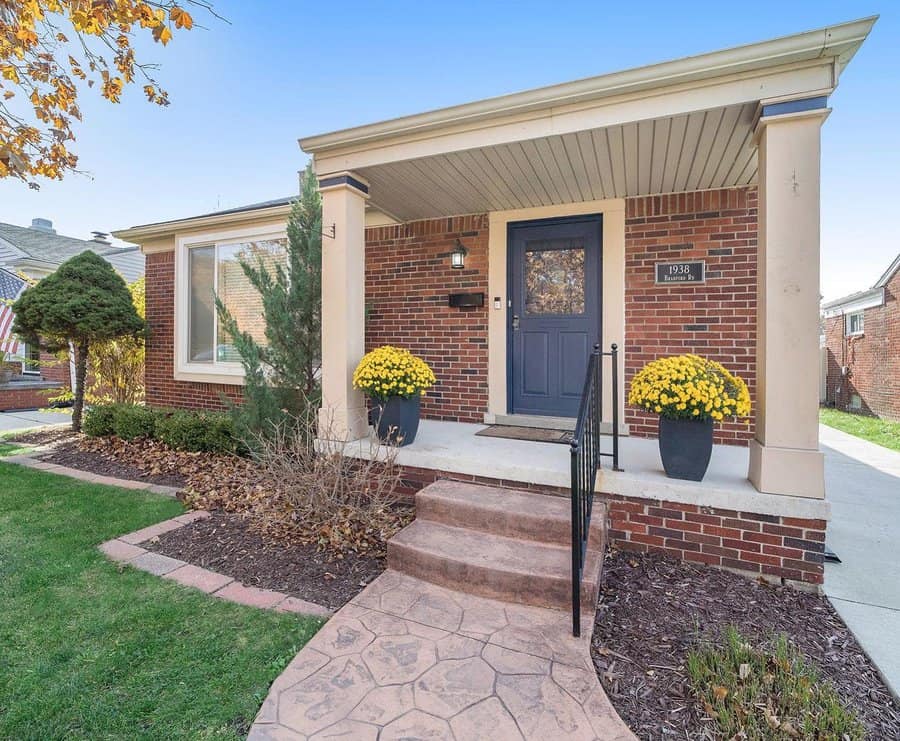 Small Front Patio Ideas Arterrarealty