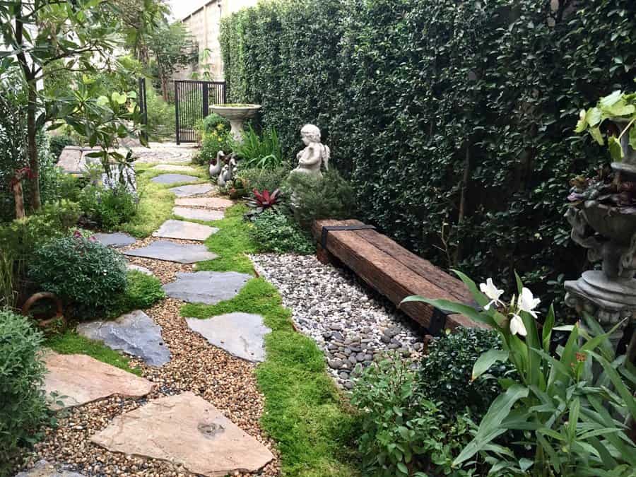 Stepping Stone Garden Path Ideas