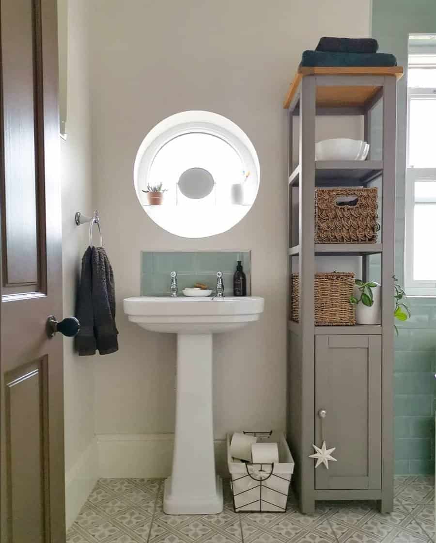 Towel Small Bathroom Storage Ideas Thecrescent