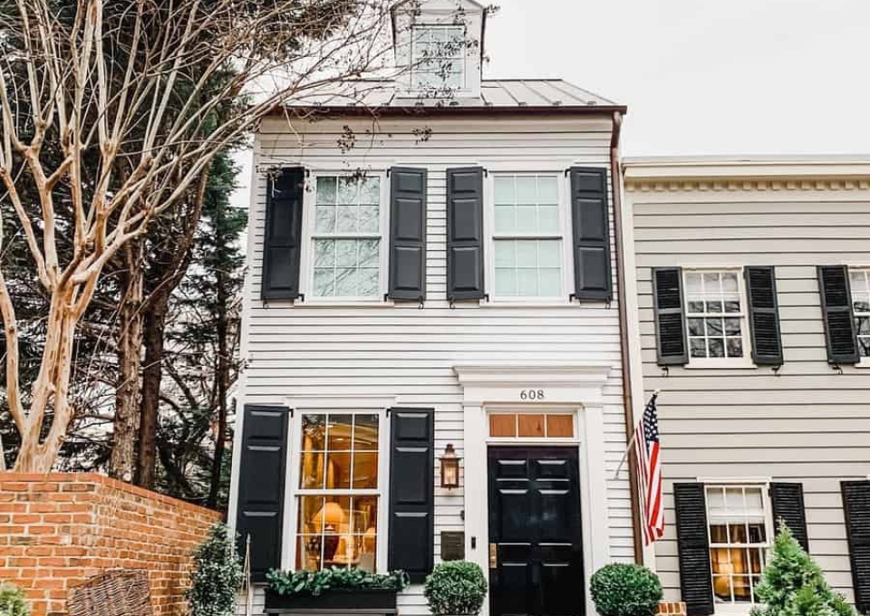 Two Story Colonial House Lindsaymarie