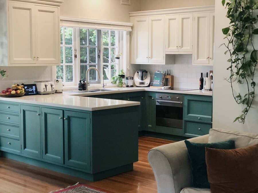 Two Tone Painted Kitchen Cabinet Ideas Emmiesroom