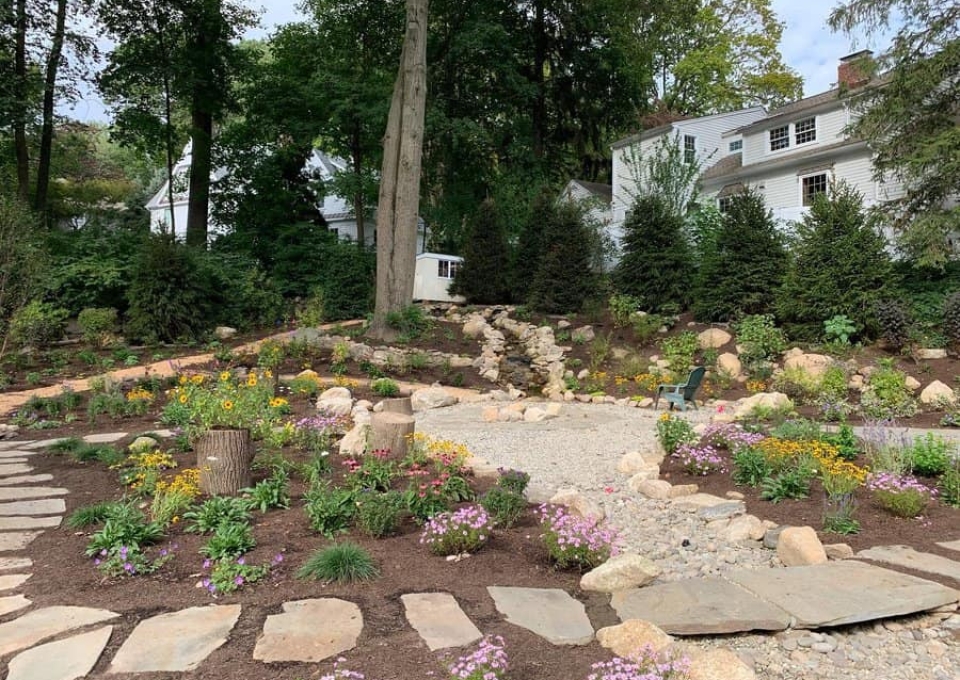Walkway Backyard Landscaping Ideas On A Budget Greenjaylandscaping
