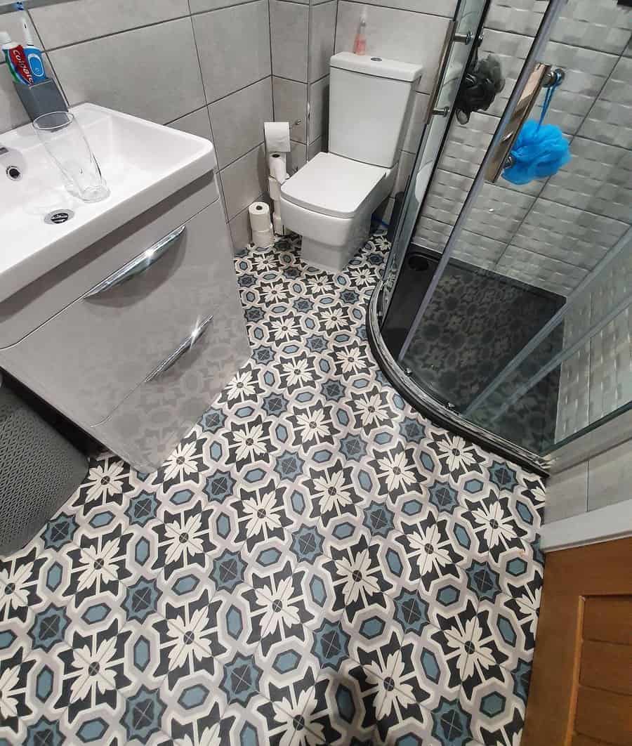 Patterned Small Bathroom Flooring Ideas Vertexflooringlimited