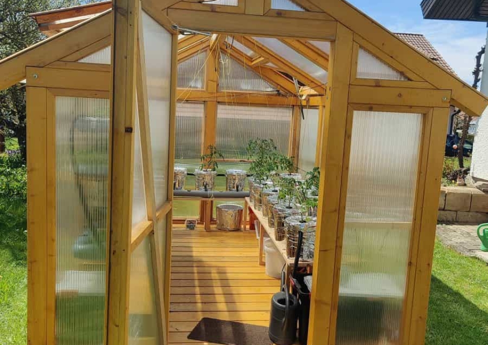 Wood Frame Greenhouse Ideas Alb Garten