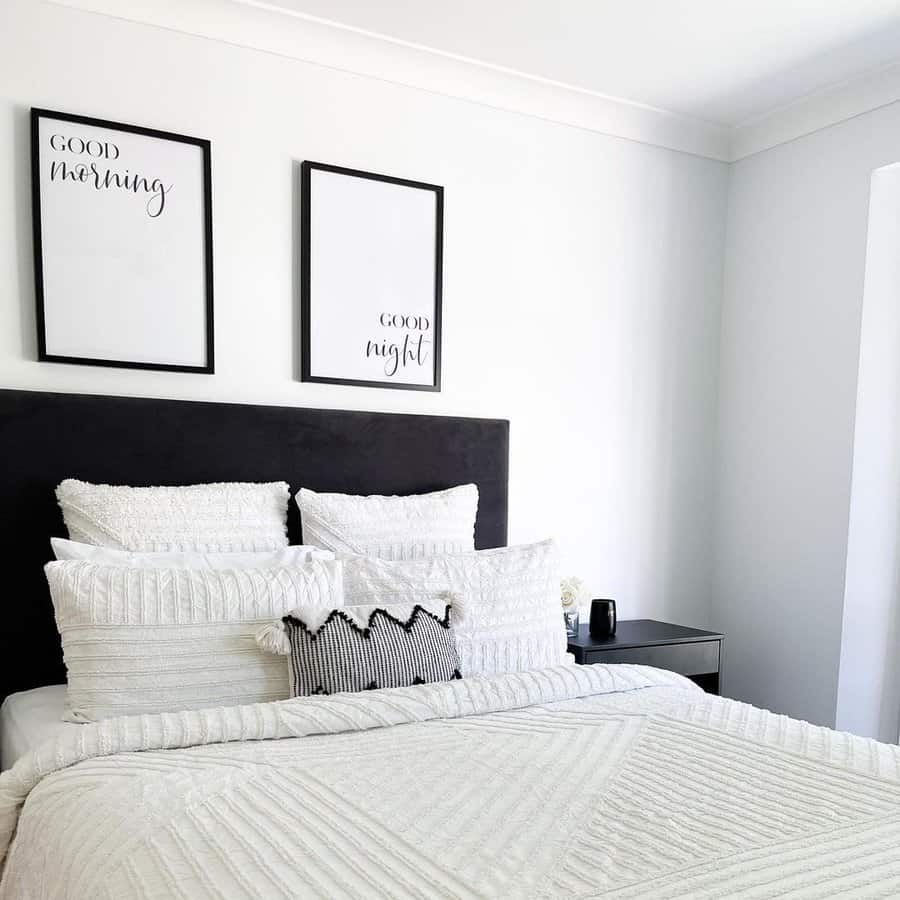 Minimalist Black And White Bedroom Ideas Monochrome Haus
