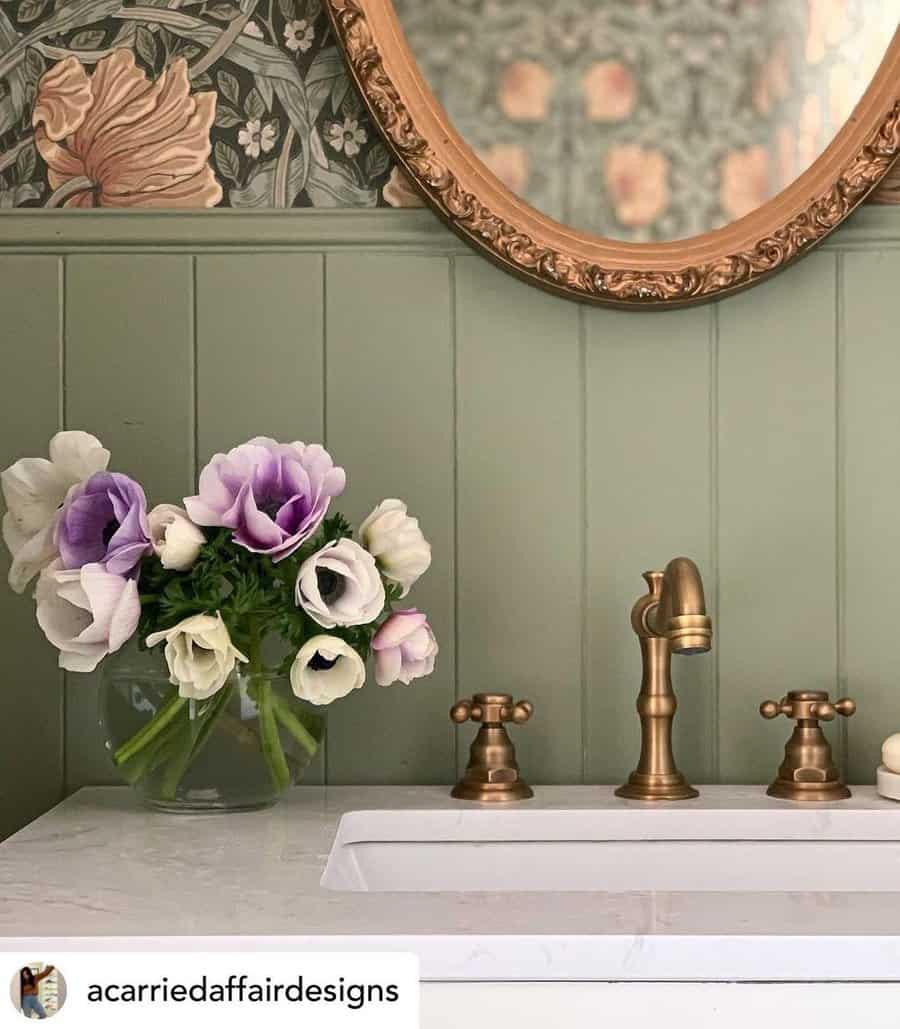 Vintage Powder Room Ideas Happyhousehunting