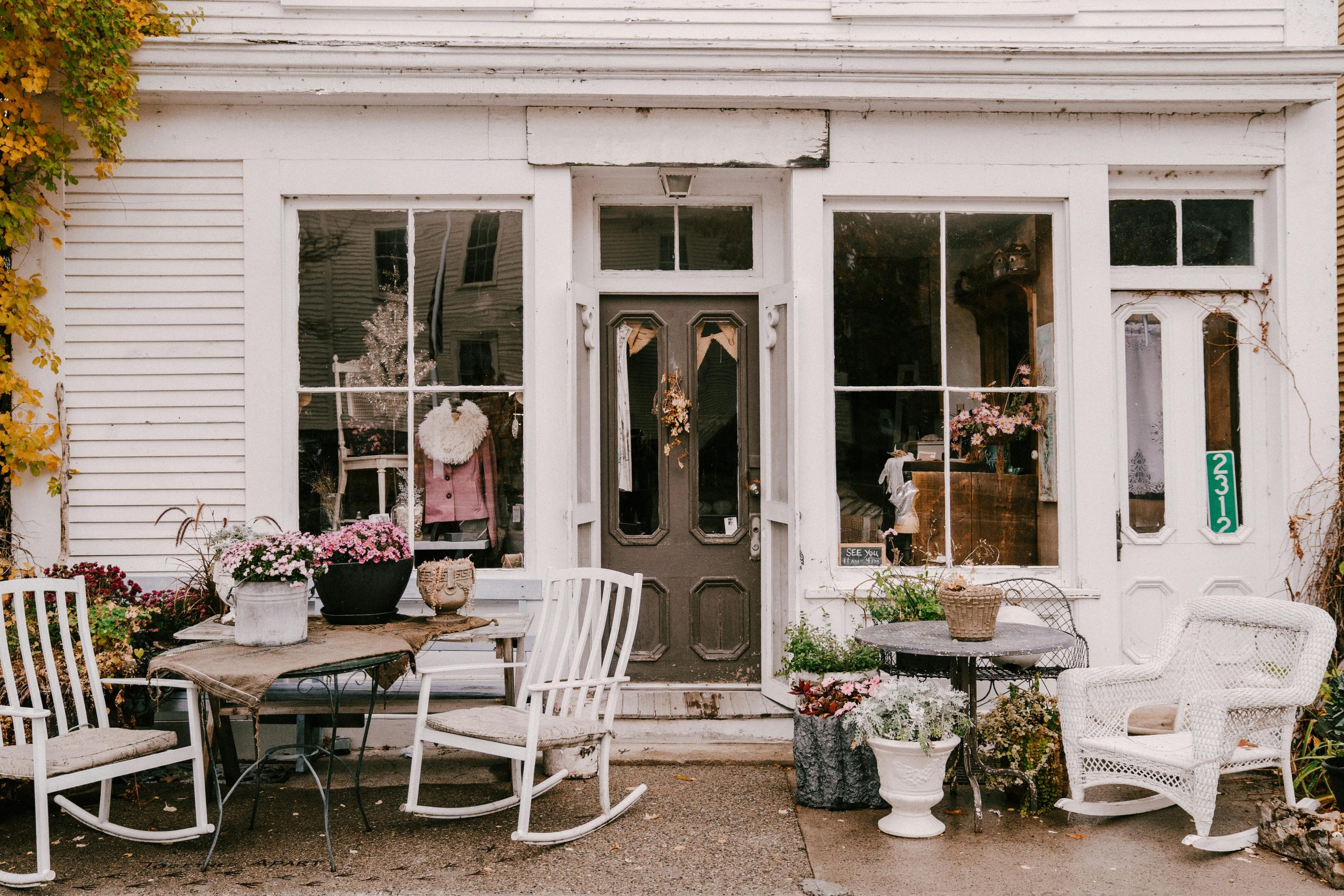 Benefits of a Well-Designed Small Patio