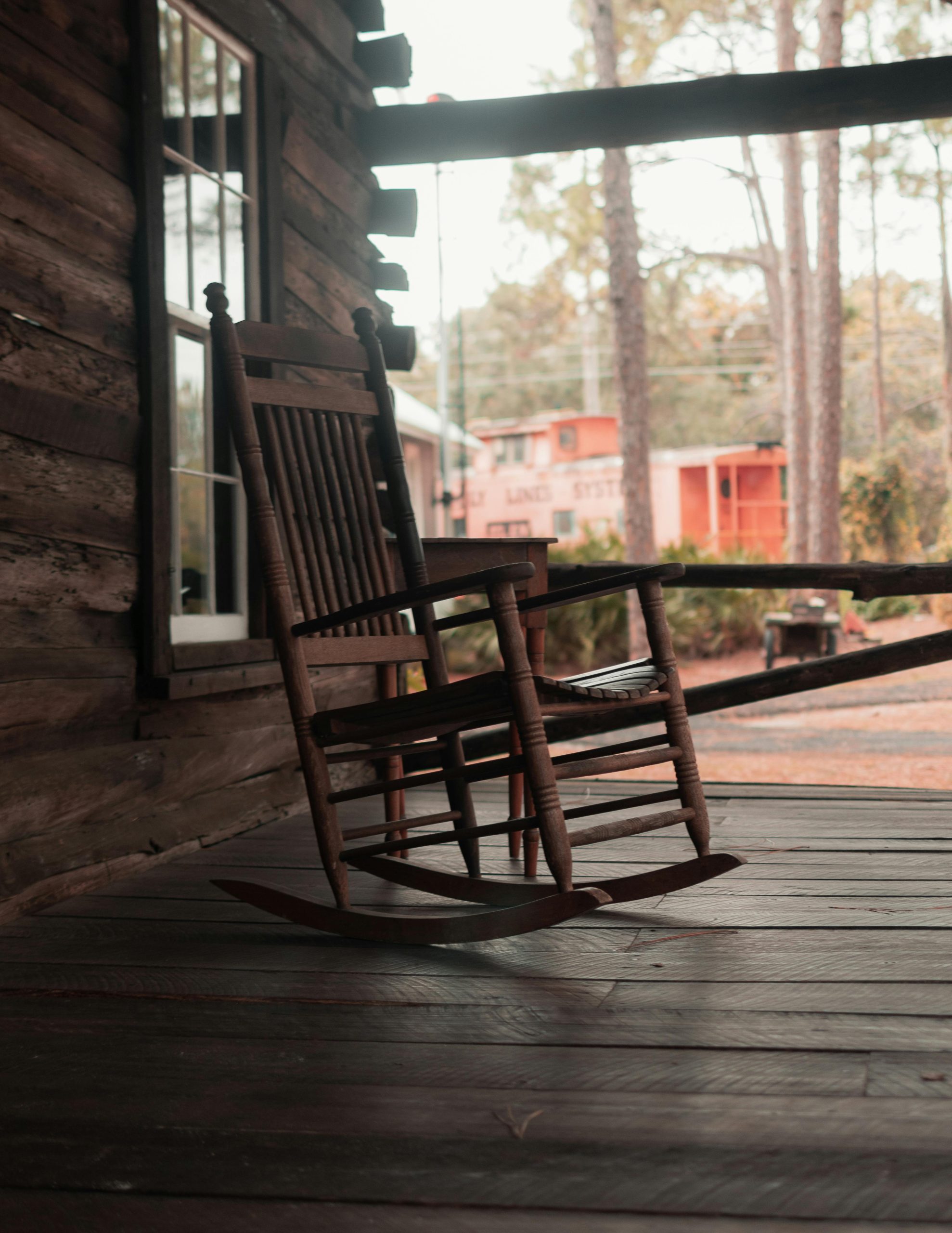 Choosing the Right Outdoor Rocking Chair