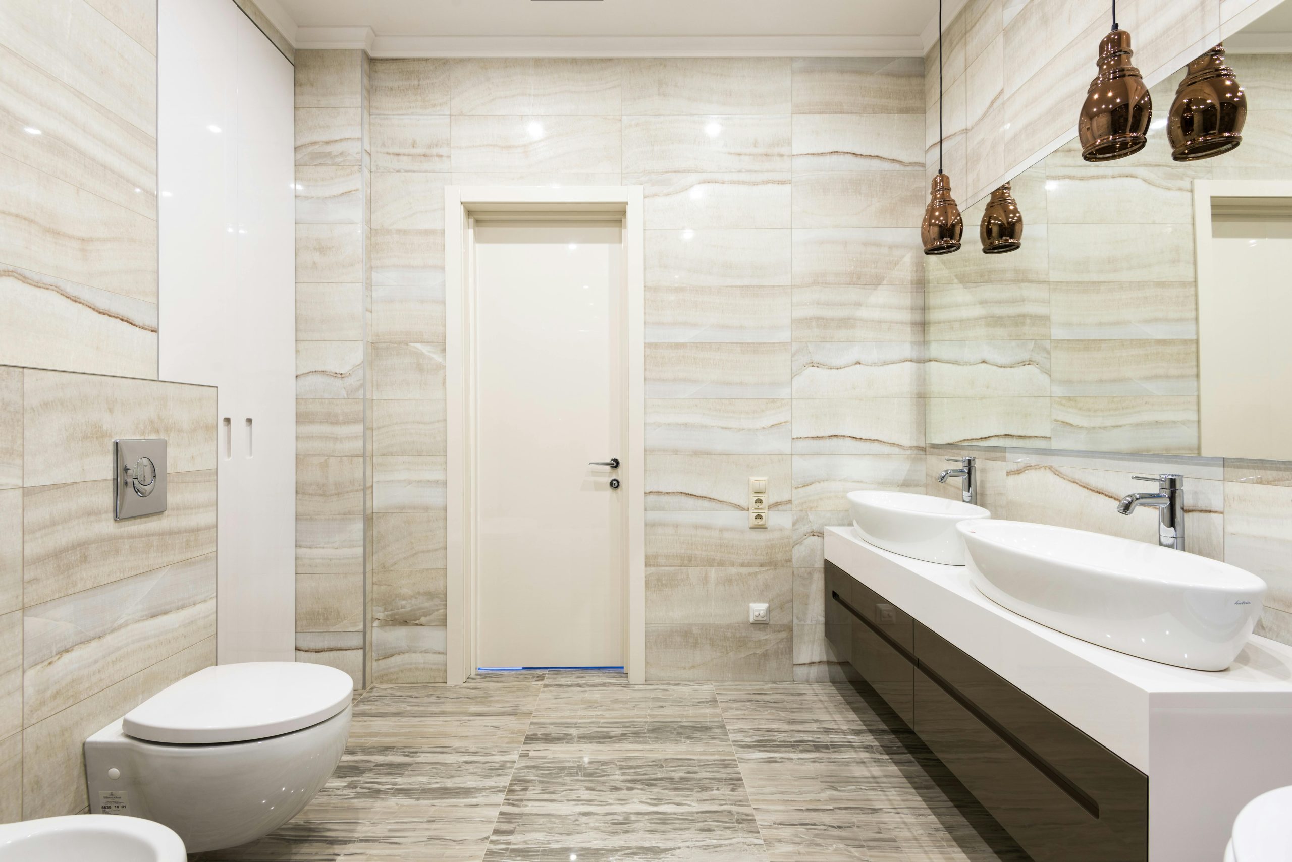 Introduction to Beige Bathroom Tiles